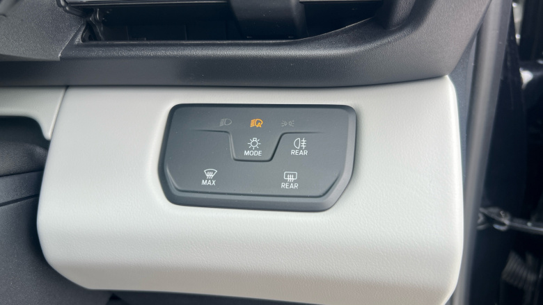 Ford Explorer 210kW Select 77kWh 5dr Auto Electric Estate